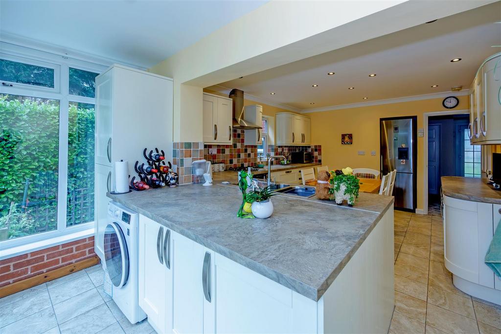 Kitchen 1 1 N9 A7205-Enhanced-NR.jpg