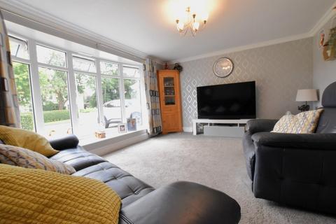 4 Burnside, Broughton, Brigg, DN20 0HT