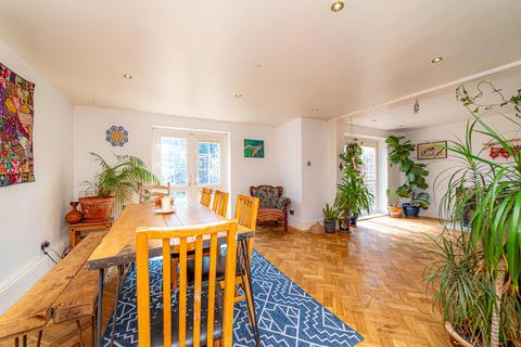 20 River View, Sturry, Canterbury, CT2 0PD