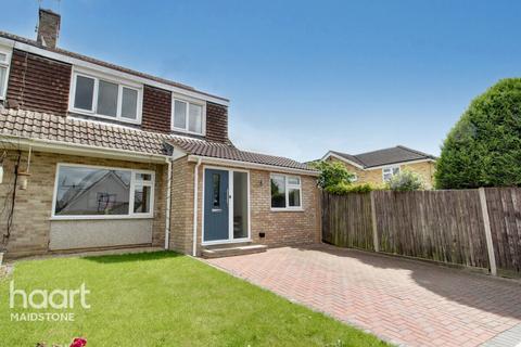 4 bedroom semi-detached bungalow for sale, Fullers Close, Maidstone