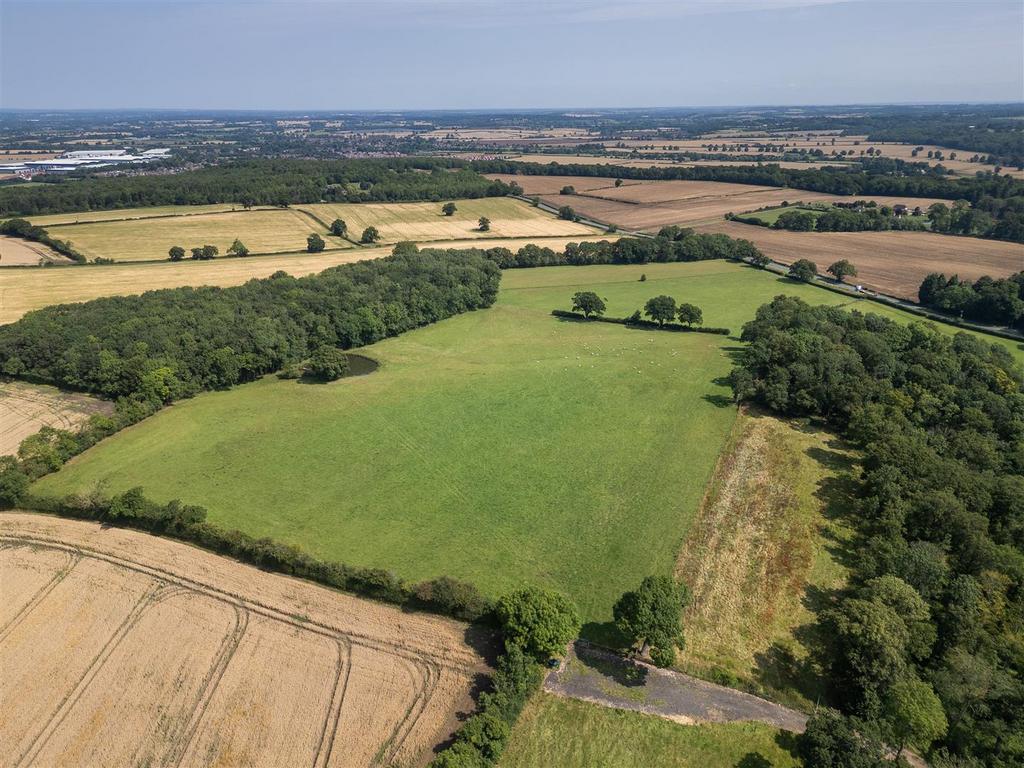 Oakham Farm Land-1.jpg