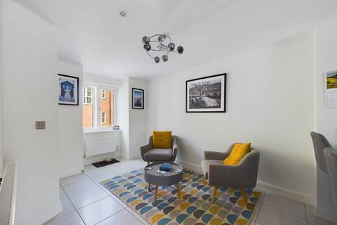 7 Blanket Row, Hull, HU1 1AX