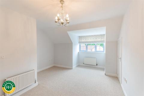 11 Sunflower Gardens, Bessacarr, Doncaster, DN4 7DR
