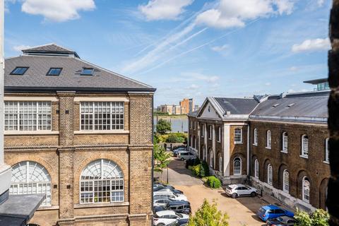 2 bedroom flat for sale, Building 36, Woolwich Riverside, London, SE18