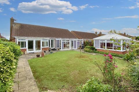 4 bedroom detached bungalow for sale, Broadgate, Weston Hills