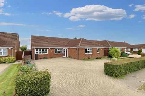 4 bedroom detached bungalow for sale, Broadgate, Weston Hills