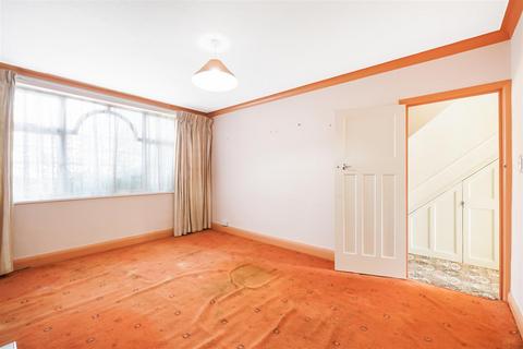 3 bedroom end of terrace house for sale, East Court, Wembley