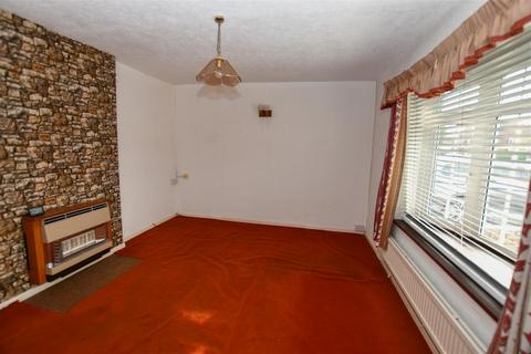 24 Collyer Road, London Colney, St Albans, AL2 1PD