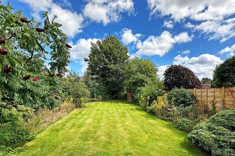 3 bedroom semi-detached house for sale, Hodgson Drive, Timperley