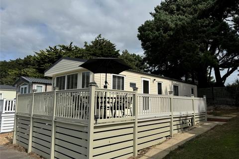 2 bedroom park home for sale, Seabreeze, Shorefield, Near Milford On Sea, Hampshire, SO41