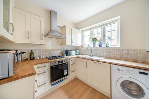 2 bedroom apartment for sale, South Street, Epsom KT18