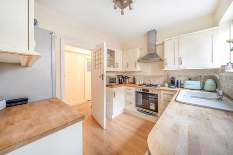 2 bedroom apartment for sale, South Street, Epsom KT18