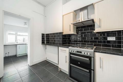 83 Delafield Road, London, SE7 7NW