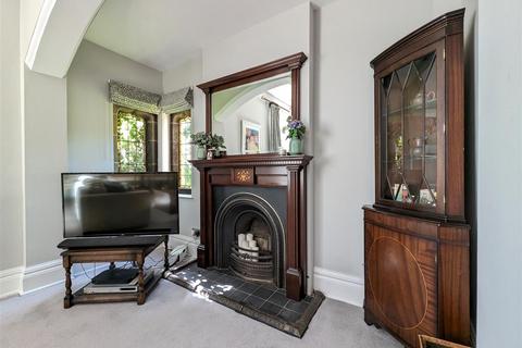 undefined, Belvedere Road, Scarborough