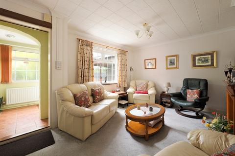 2 bedroom property for sale, Teddars Leas Road, Etchinghill, Folkestone, CT18