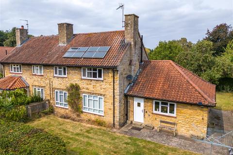 3 bedroom semi-detached house for sale, Main Street, Lincoln LN1