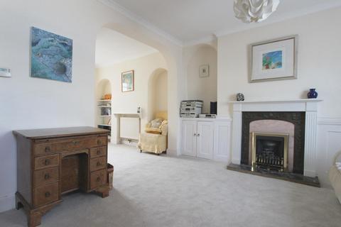 15 Robert Street, Deal, CT14 6DL