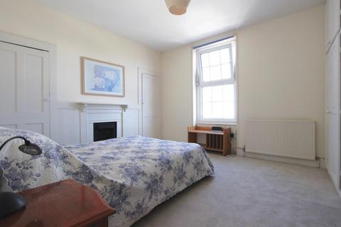 15 Robert Street, Deal, CT14 6DL