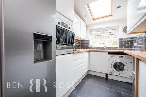 3 bedroom semi-detached house for sale, Canberra Road, Leyland