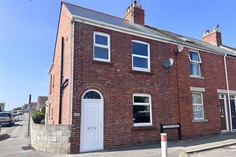 3 bedroom end of terrace house for sale, Clarence Road, Portland