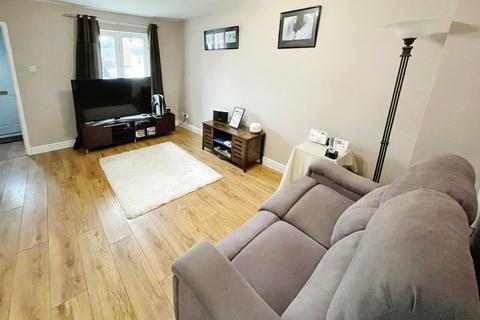 2 bedroom semi-detached house for sale, Dalton Close, Blacon, Chester, Cheshire, CH1