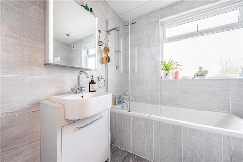 15 South Gipsy Road, Welling, DA16 1HP