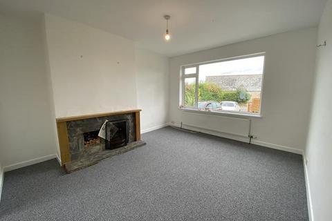 3 bedroom semi-detached bungalow to rent, 63 Liskeard Road, Callington PL17