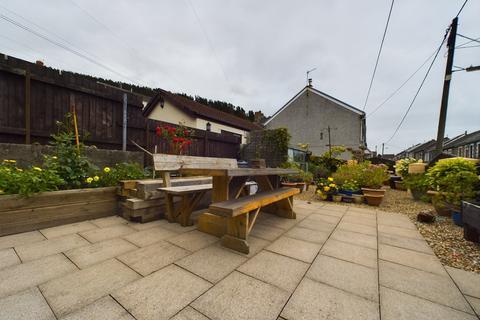 3 bedroom end of terrace house for sale, Newall Street, Abertillery, NP13