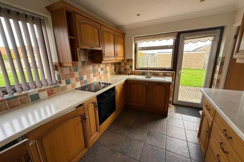 2 bedroom detached bungalow for sale, Hall Road, Stowmarket IP14