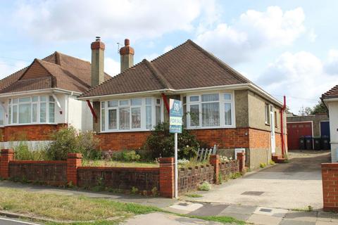 4 Overhill, Southwick, Brighton, BN42 4WN