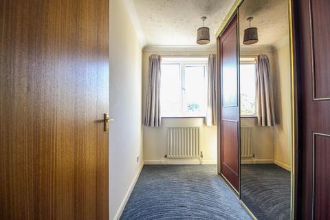 2 Fenleigh Close, Waterbeach, Cambridge, CB25 9RA