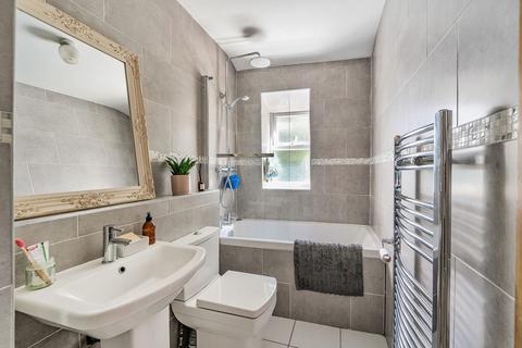 26 Bachelor Gardens, Harrogate, HG1 3EL