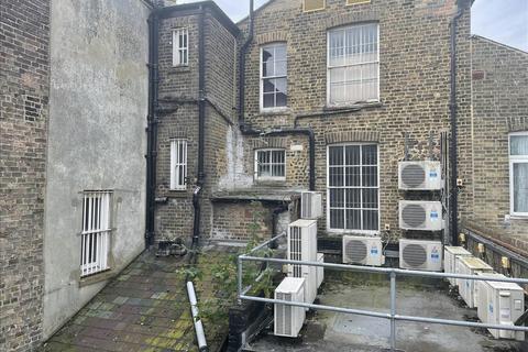 Property to rent, 26 Biggin Street, Dover, Kent, CT16