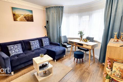 8 Kent Road, Peterborough, PE3 6DG