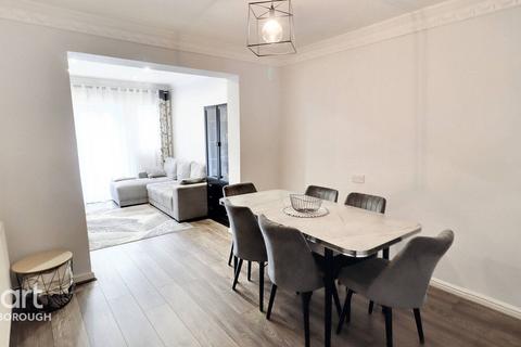 8 Kent Road, Peterborough, PE3 6DG