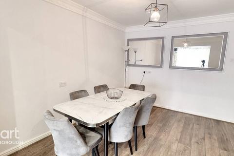 8 Kent Road, Peterborough, PE3 6DG