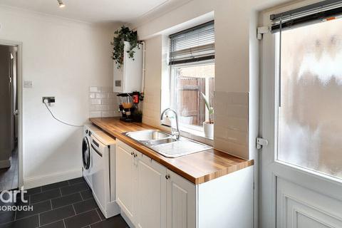 8 Kent Road, Peterborough, PE3 6DG