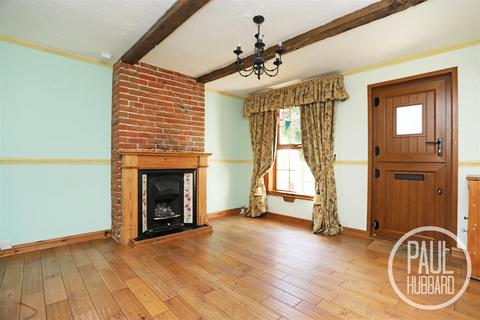 3 bedroom cottage for sale, Church Road, Kessingland, NR33