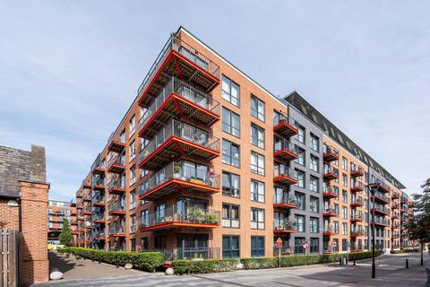 2 bedroom flat for sale, Warehouse Court, Woolwich Riverside, London, SE18