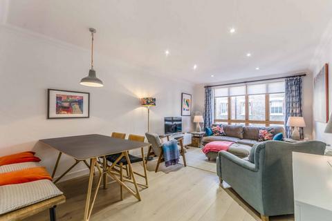 2 bedroom flat for sale, Folgate Street, Spitalfields, London, E1