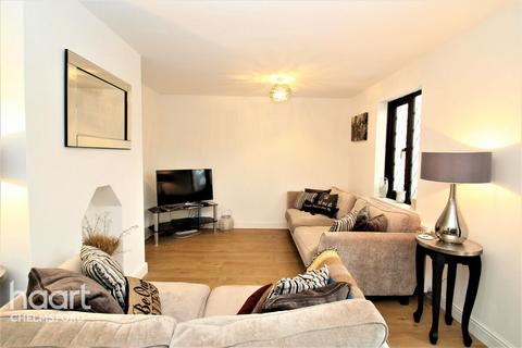 9 Yeldham Lock, Chelmsford, CM2 6RP