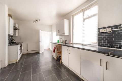 3 bedroom house for sale, Prince Regent Lane, Plaistow, London, E13