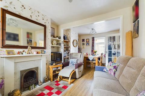 110 Alma Place, Gloucester, GL1 5PX