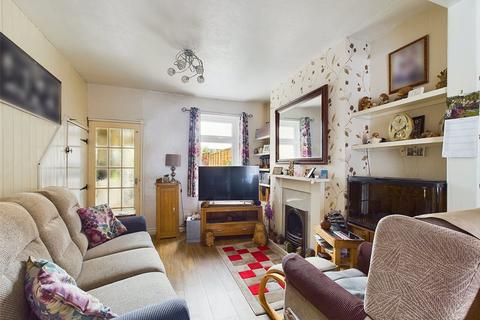 110 Alma Place, Gloucester, GL1 5PX