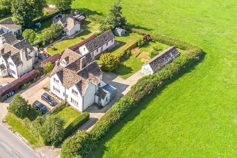 2 bedroom semi-detached house for sale, Sherston Road, Malmesbury