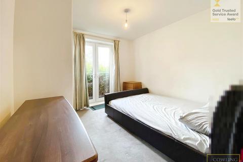 1 bedroom apartment for sale, Ramsden Court, Golden Jubilee Way, Wickford