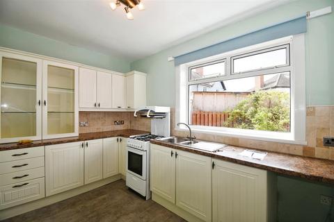 3 bedroom end of terrace house for sale, Bargate Grove, Hull