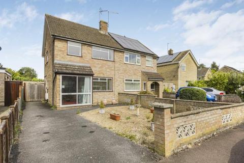 3 bedroom semi-detached house for sale, Exeter Road, Kidlington, OX5