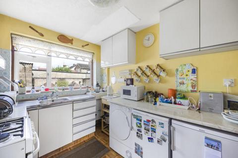 3 bedroom semi-detached house for sale, Exeter Road, Kidlington, OX5