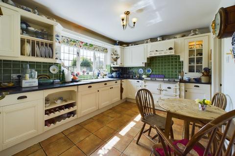 4 bedroom detached house for sale, Main Street, Great Brington, Northampton, Northamptonshire, NN7 4JA